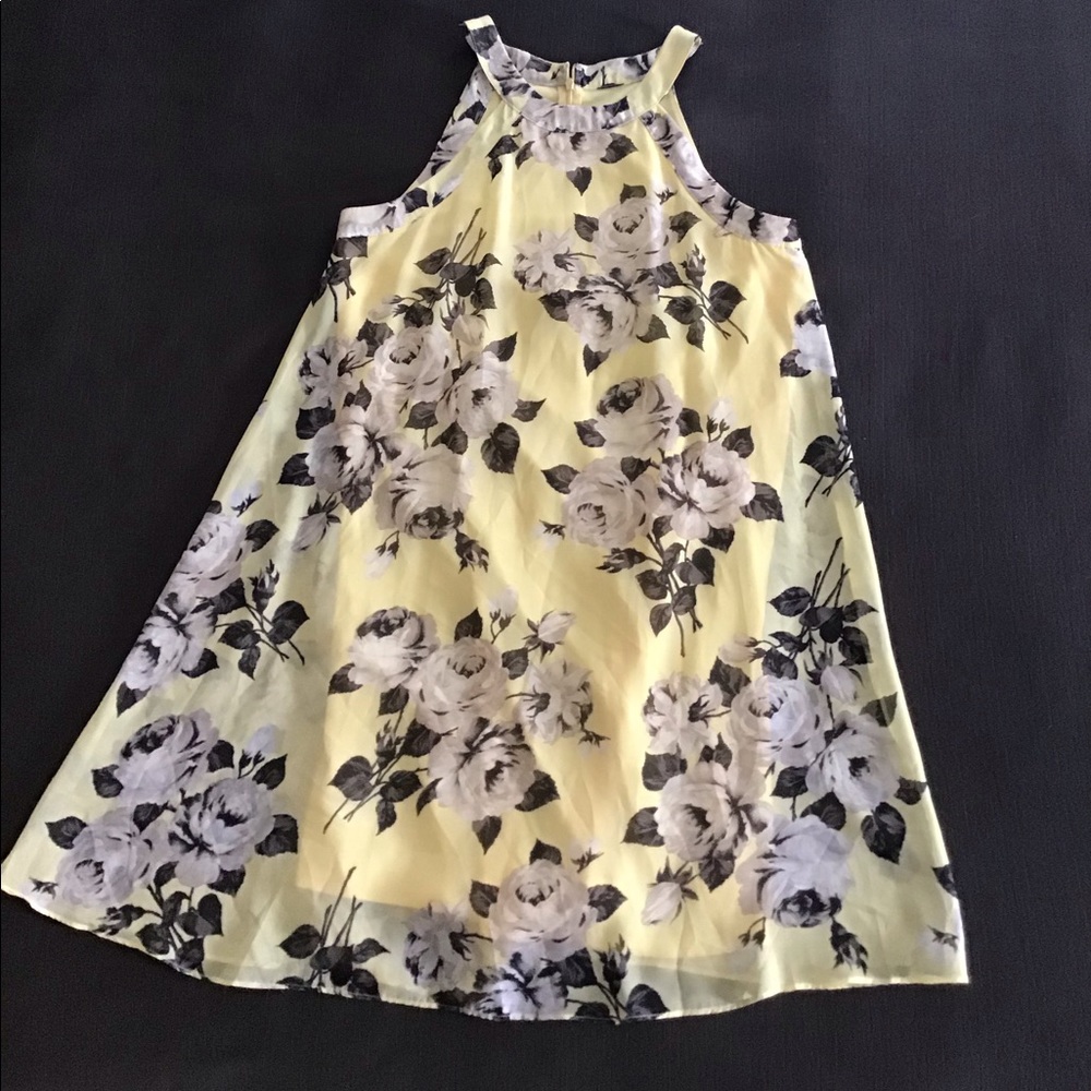 Beautiful Bestey Johnson Dress